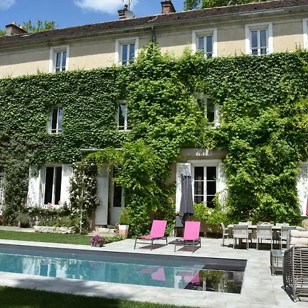 Couette-café Demeure Les Aiglons Fontainebleau